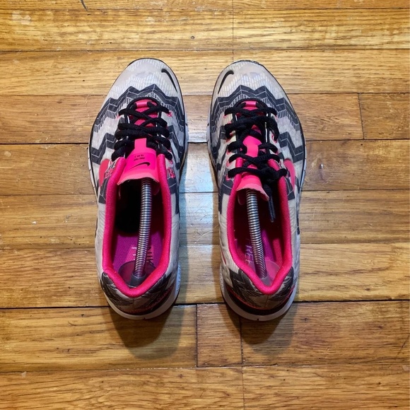 Nike Free TR 3 - Picture 2 of 4